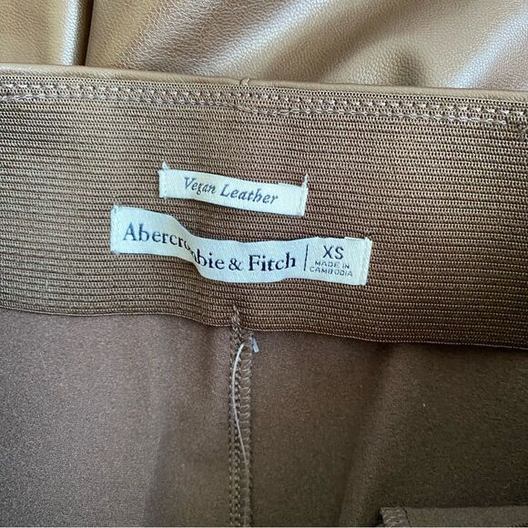 Abercrombie & Fitch Vegan Leather Brown Flare Pants - Picture 4 of 10